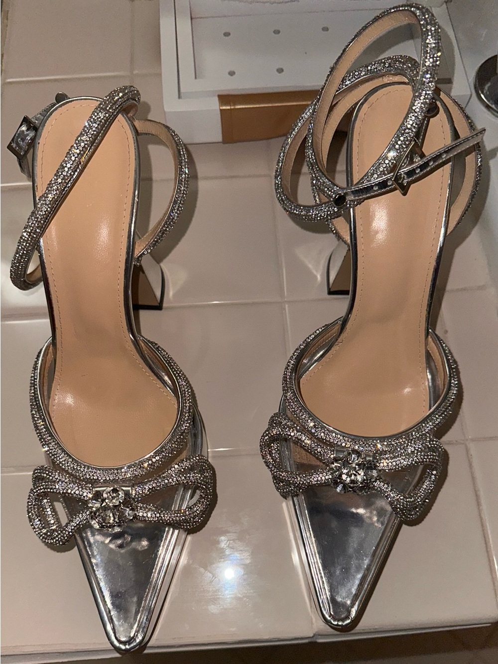 Mach & Mach Double Bow PVC Platform Pumps